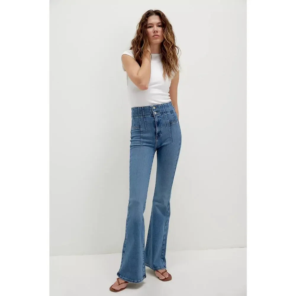 NWT Free People We The Free Jayde Jeans Size 27 High Rise Flare Leg Blue Denim